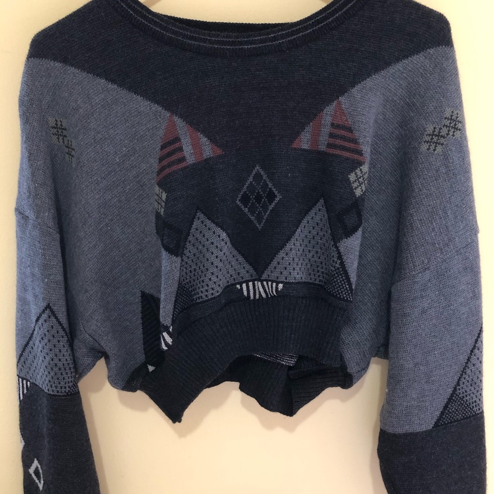 Urban outfitters vintage cropped sweater!